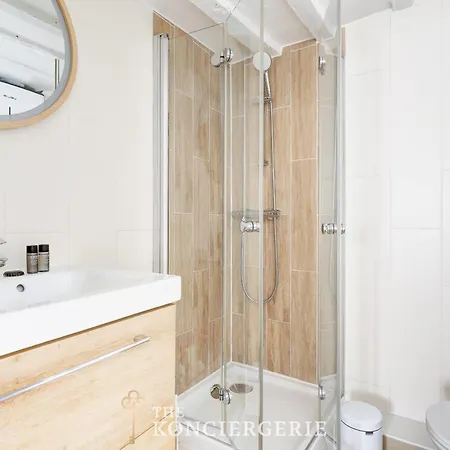 Apartment Nid Elegant Dans Le Marais Historique Paris